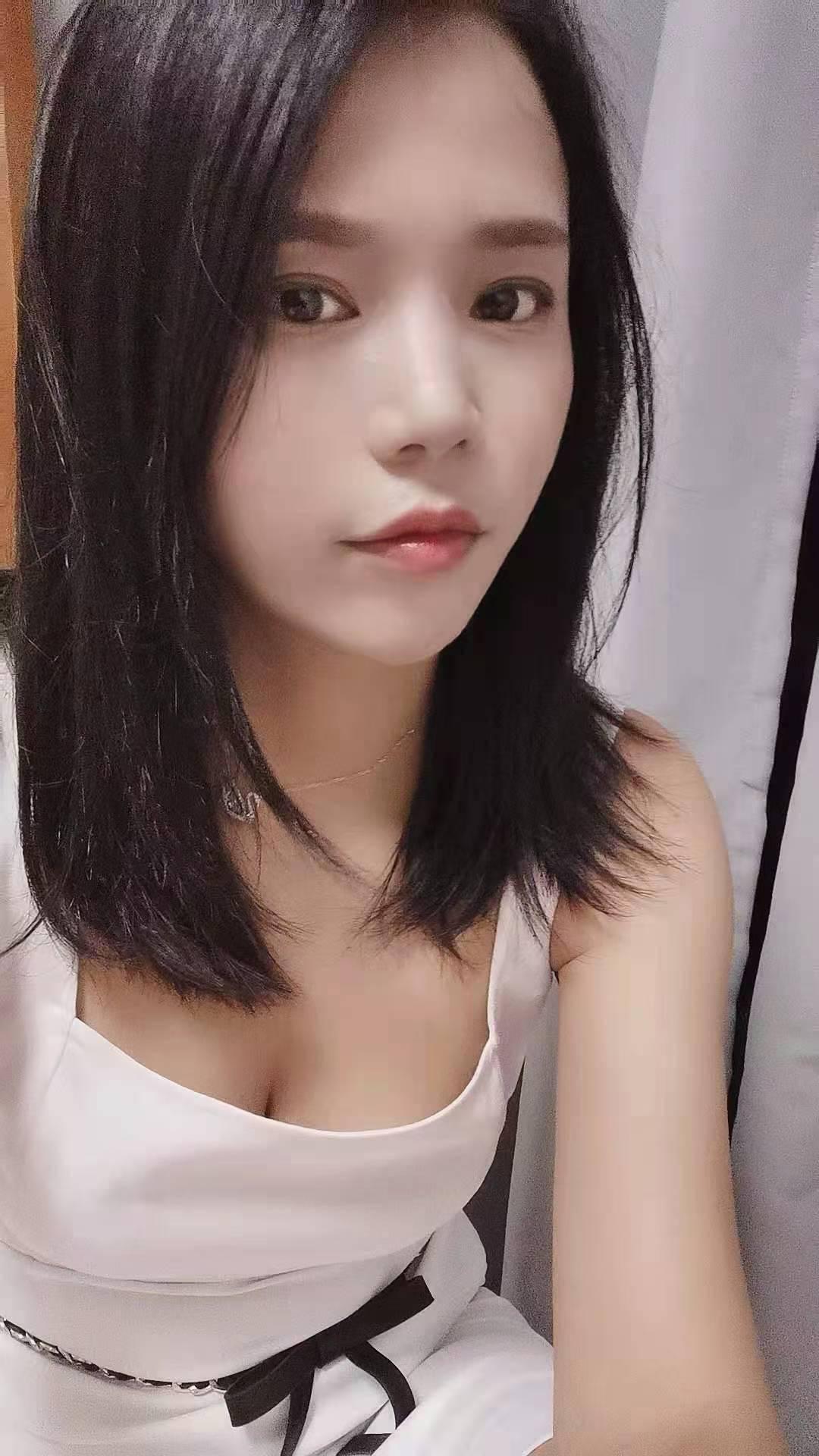 健身教练员，身材性感了